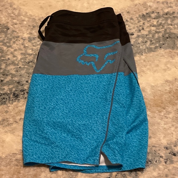 Fox Men's Black, Gray, and Blue Board Shorts - Picture 3 of 5